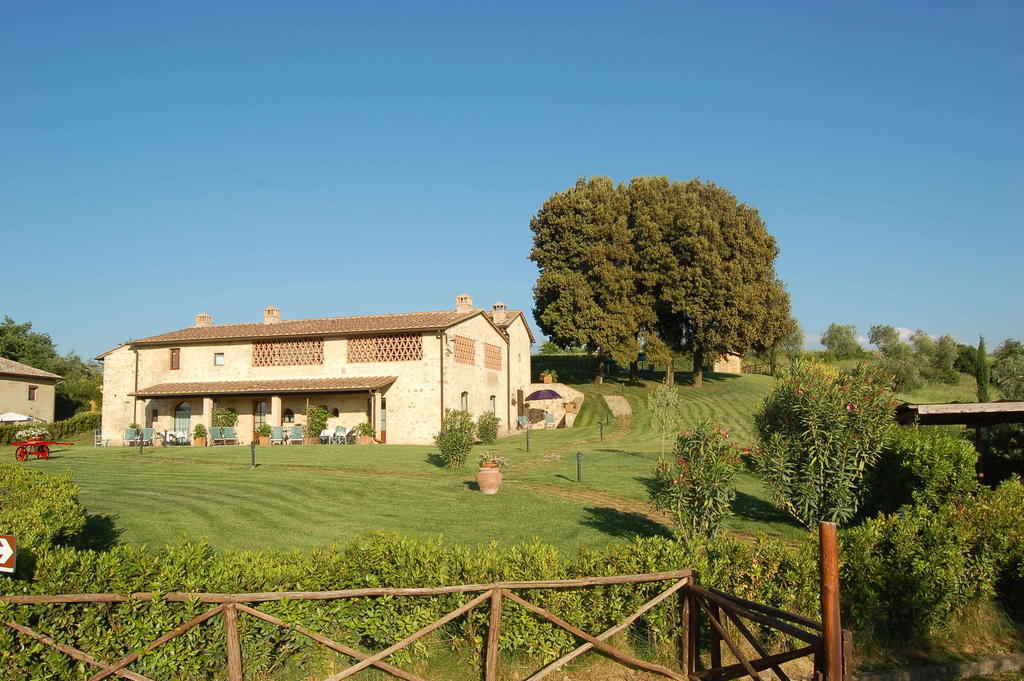 Vecchio Fienile Guest House Barberino Val d'Elsa ภายนอก รูปภาพ