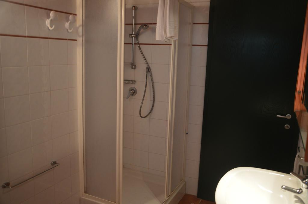 Vecchio Fienile Guest House Barberino Val d'Elsa ภายนอก รูปภาพ